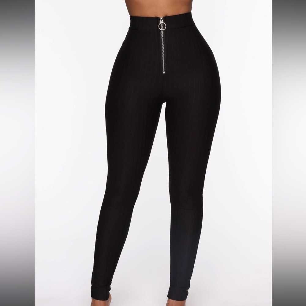 Black leggings